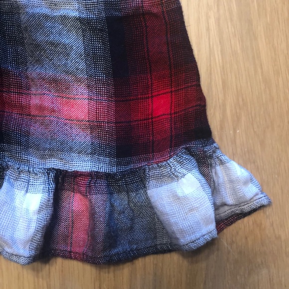 Cloth & Stone plaid crop top. - Picture 3 of 5